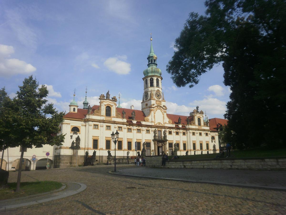 Apartricanova Prague Ngoại thất bức ảnh